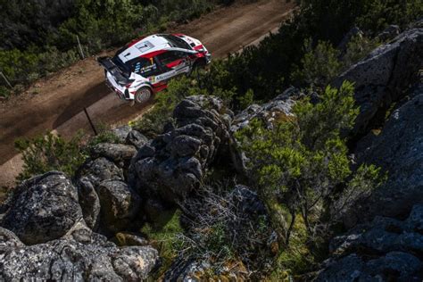 WRC Sardaigne Incroyable Victoire De Neuville Avec 0 7 S D Avance