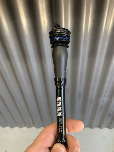 Charger Race Day Damper Rockshox Sid Mm For Sale