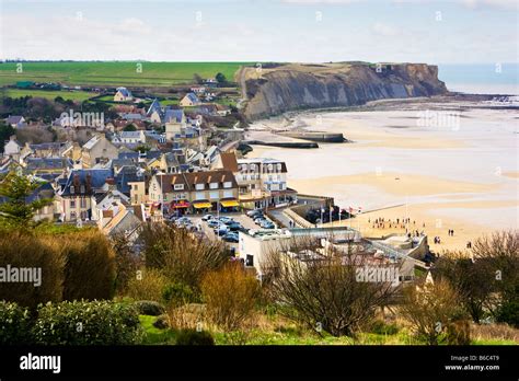 Arromanches beach normandy france hi-res stock photography and images ...