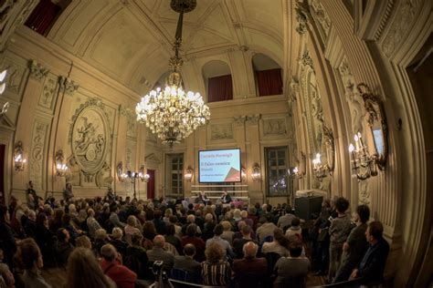 Il Circolo Dei Lettori Di Torino Corriere It