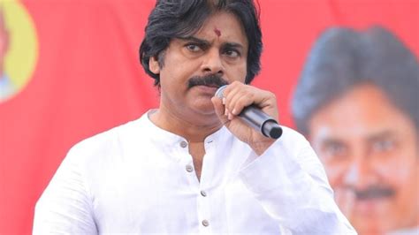 Pawan Kalyan పద్మ అవార్డులు అనగానే రికమెండ్ చేస్తారు కానీ మోదీగారు