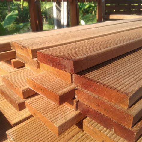 Jual Cm Decking Lantai Kayu Papan Bengkirai Kalimantan Sisa Export