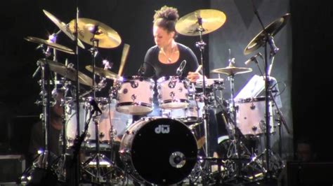 10 Hot Sexy Cindy Blackman Bikini Pics