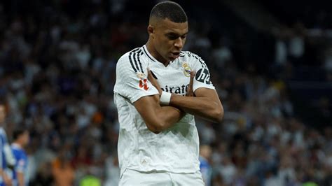 Real Madrid Carlo Ancelotti Gives News Of Kylian Mbapp