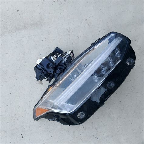 Lampa Przednia Prawa Full Led Volvo Xc Ii Usa