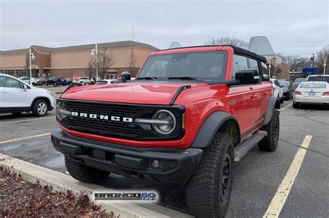 Ford Bronco Wildtrak Sasquatch Package