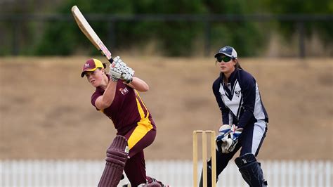 Grace Harris smashes record 42-ball century in Women's Big Bash ...