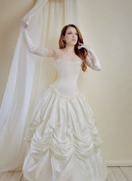 Victorian Wedding Dresses Top 10 Victorian Wedding Dresses Find The Perfect Venue For Your