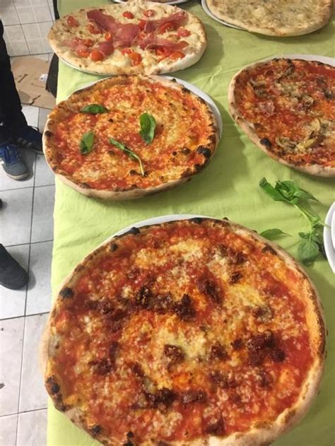 La Rosa Dei Venti Pizza Marinella