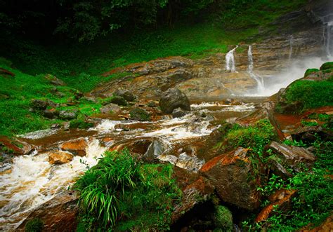 Conheça 13 belas cachoeiras para se refrescar no Estado de São Paulo