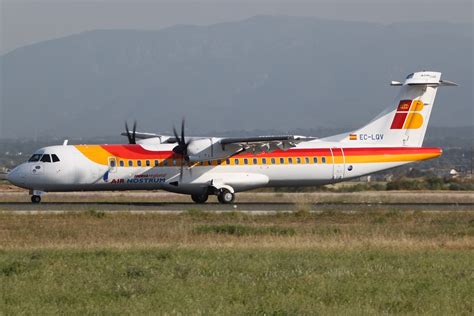 ATR ATR-72 picture #01 - Barrie Aircraft Museum