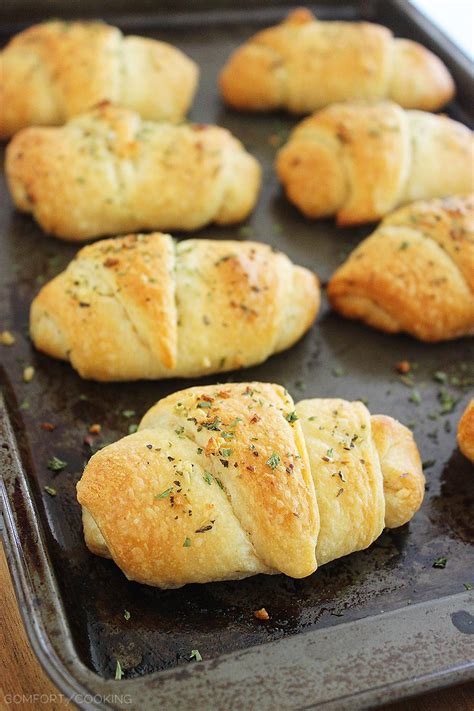 Cheesy Stuffed Garlic Butter Crescent Rolls The Comfort Kitchen