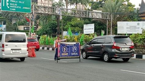 Libur Panjang Polisi Terapkan Ganjil Genap Di Jalan Raya Puncak Bogor