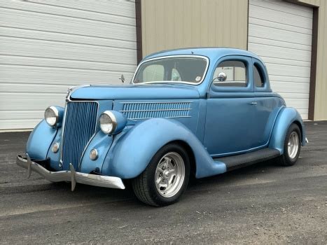 Solve Ford Window Coupe Jigsaw Puzzle Online With Pieces