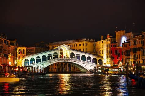 Rialtobrücke Ein Meisterwerk der venezianischen Architektur