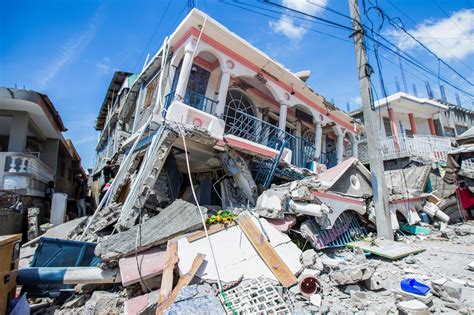 El Número De Muertos A Causa Del Terremoto En Haití Aumenta A 724