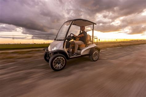 Garia Via 2+2 - Garia Luxury Golf Car