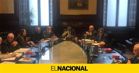 La Mesa Obvia Els Avisos Del TC I Els Lletrats I Admet La Proposta De