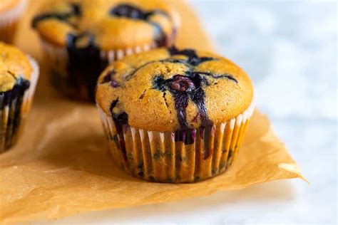 Easy Vegan Blueberry Muffins