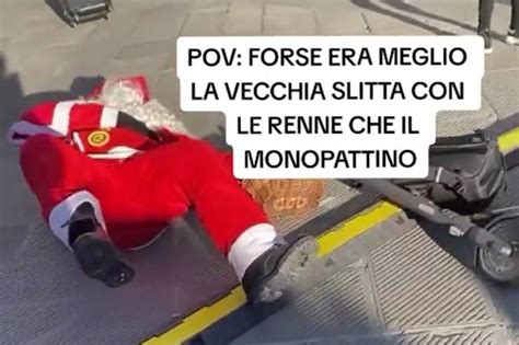 Babbo Natale E Il Brutto Imprevisto Per Strada Incidente In