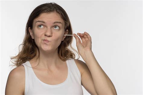 A Comprehensive Guide On How To Clean Your Ears Safely Hearclear Hearing