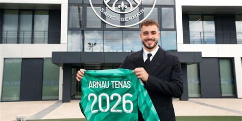 Barcelona S Arnau Tenas Joins Paris Saint Germain As New Goalkeeper