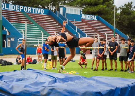 Atletas Del Club Ciudad De Campana Participaron De Un Campus De Pruebas