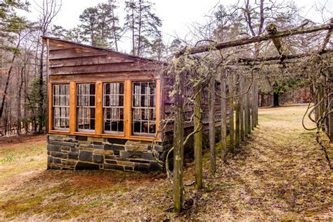 Restored Historic Wood House In The Uwharrie Mountains Forest Stock