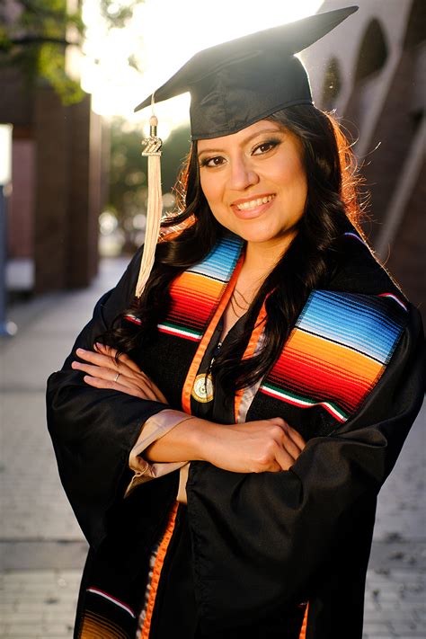 Karina Utrgv Grad Edinburg Texas Bee Beautiful Studios