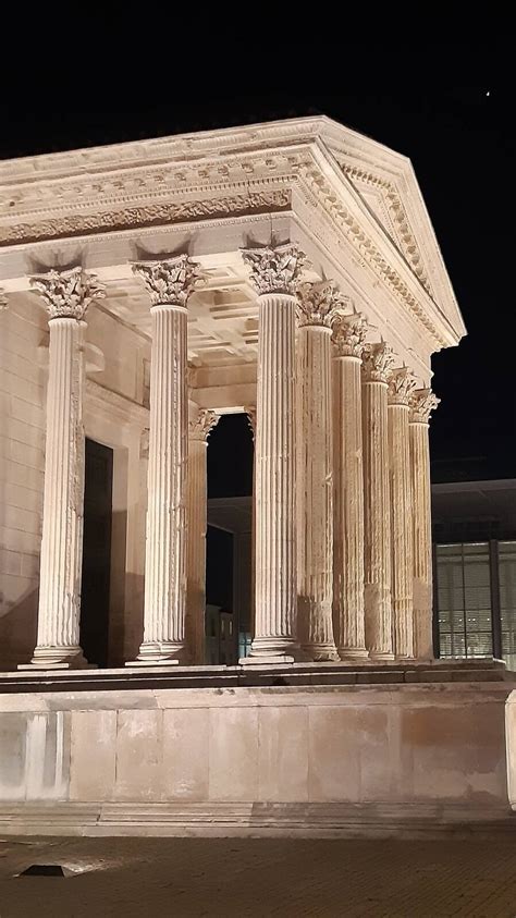 La Maison Carrée de Nîmes inscrite au patrimoine mondial de lUNESCO