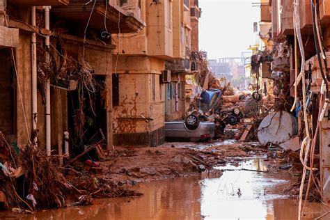 Más De 2 300 Muertos Por Las Inundaciones En El Este De Libia La Razón