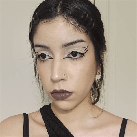 Decided to channel Juno Birch yesterday : r/UnconventionalMakeup