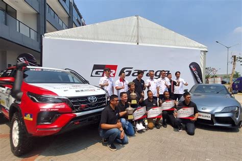 Foto Toyota GR Garage Resmi Buka Di Indonesia Terlengkap Di Dunia