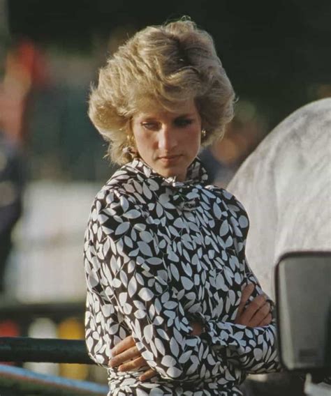 Princess Diana Hairstyles Tutorial - Dr HairStyle