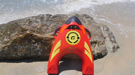 High Tech Electric Water Rescue Robot Unmanned Lifeguard Rescue Boards