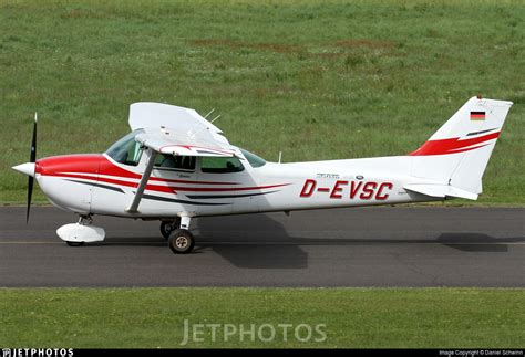 D Evsc Cessna P Skyhawk Ii Vhm Schul Und Charterflug Daniel