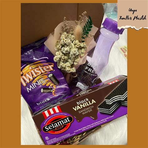 Jual Snack Box T Box Kado Anniversary Birthday Wisuda Paket Makanan Ringan Ungu Murah