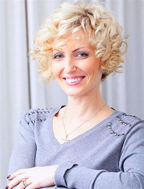 Curly Short Hairstyles For Older Women Over 50 Best Short Haircuts Hairstyles