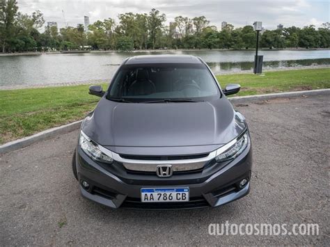 Honda Civic Décima Generación A Prueba