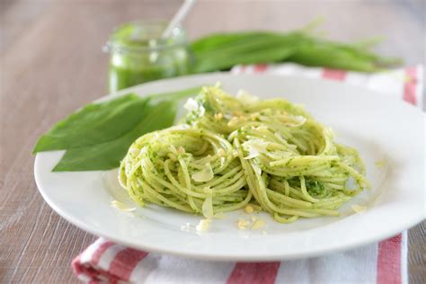 pâtes complètes au pesto d épinards