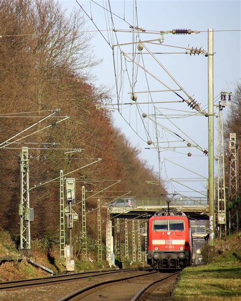 Ein Nachschuss Von Der 111 126 9 DB Schiebt Den RE4 Aus Aachen Hbf Nach