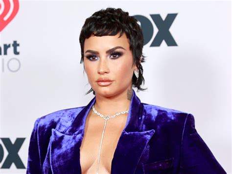 Demi Lovato Releases Gender Neutral Sex Toy The Independent