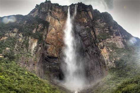 SALTO ÁNGEL LA CASCADA MÁS ALTA DEL MUNDO SALUDABLE Y POSITIVO