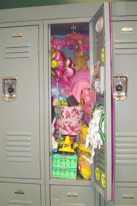 Locker Laureate The Locker Decorating Expert I Love Sr Week Lockers