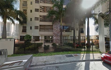 Apartamento na Rua Doutor José de Andrade Figueira 111 Vila Suzana em