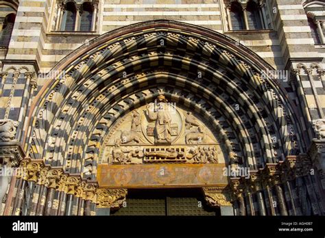 Cattedrale Hi Res Stock Photography And Images Alamy