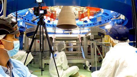 Airbus Readies Esm 2 For Crewed Moon Mission Ads Advance