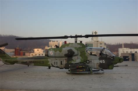 Bell AH-1 Cobra - Model Aces