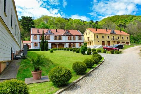 Fruška Gora – A visit to the Serbian monasteries