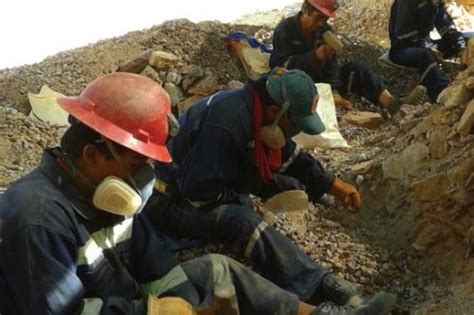 Oficializan ley que amplía plazo de formalización de la minería